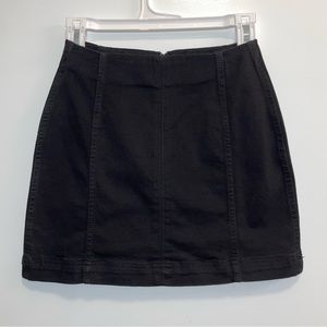 Wild Fable Black Mini Skirt Size 00